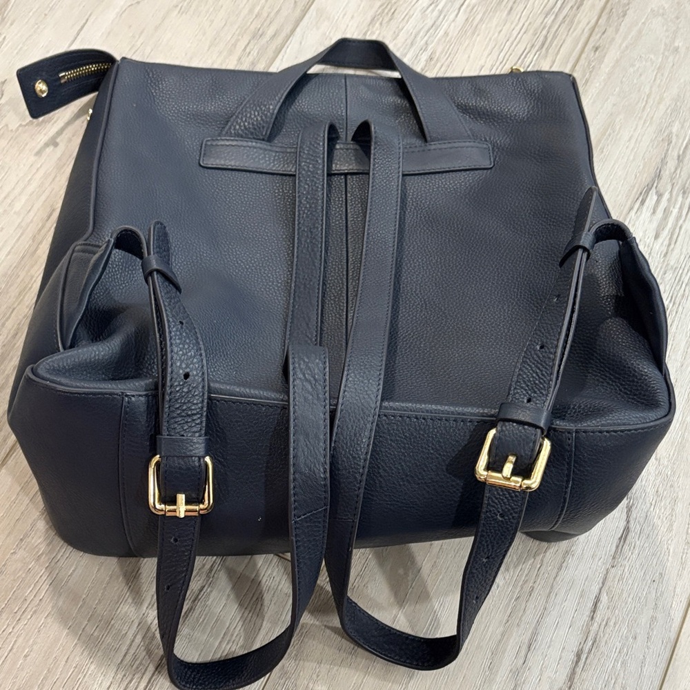 Radley London Westwell Lane Medium Leather Ziptop Backpack - Picture 5 of 10